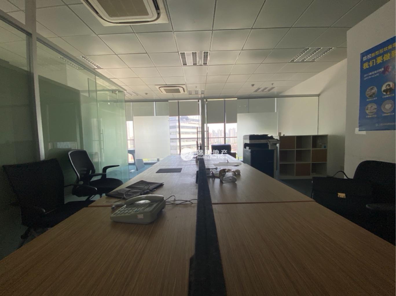 曹杨汇融大厦94平米写字楼出租