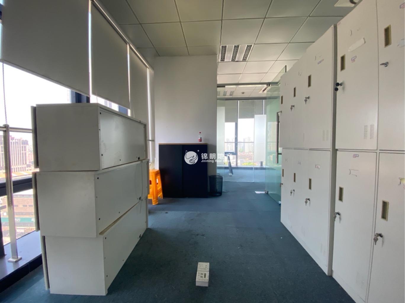 曹杨汇融大厦94平米写字楼出租