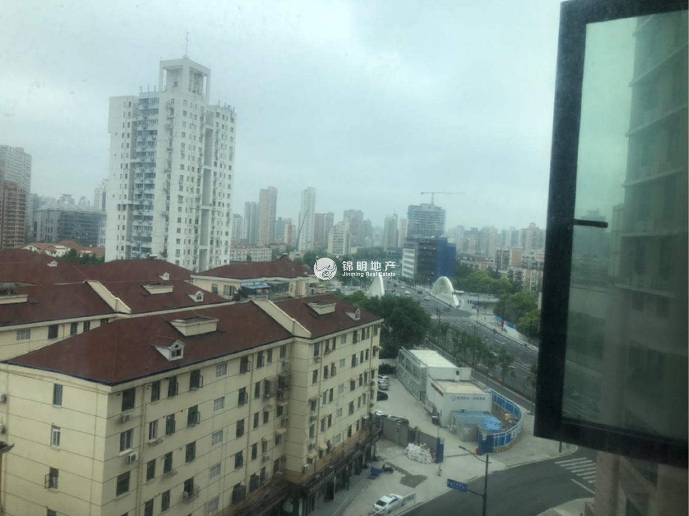 不夜城一天下大厦44平米写字楼出租