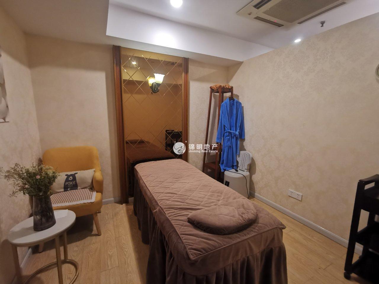 打浦桥海兴广场174平米写字楼出租