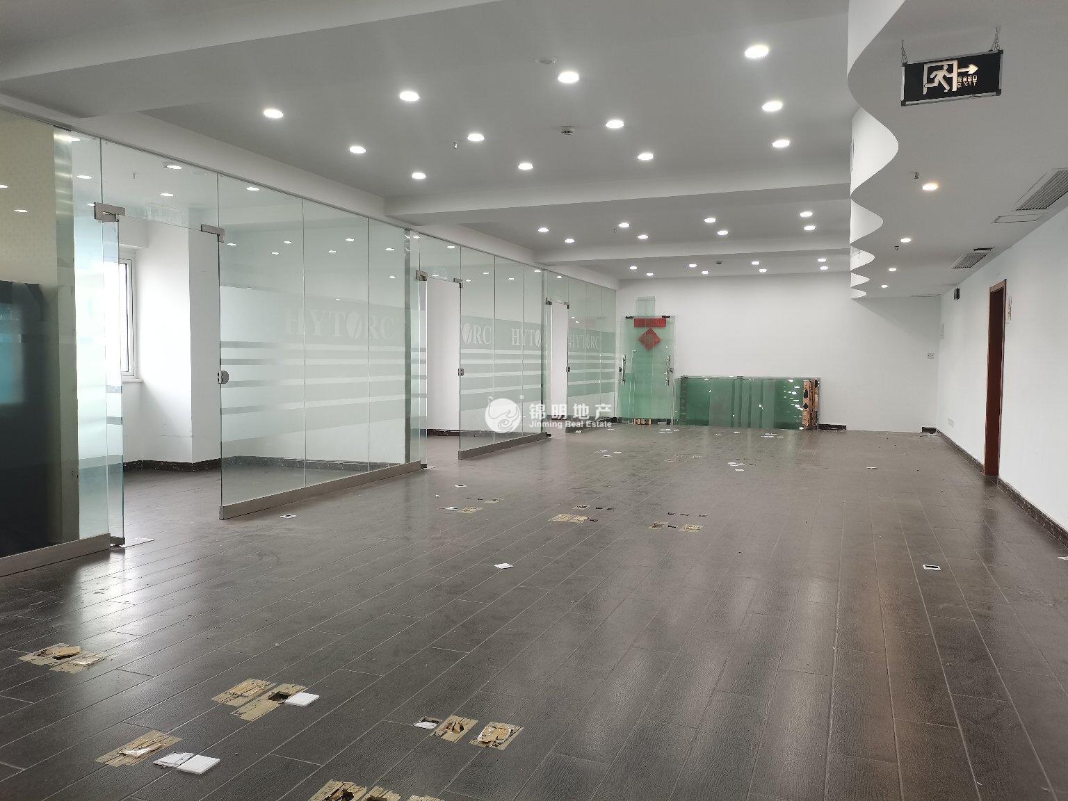 曹杨中谊大厦580平米写字楼出租