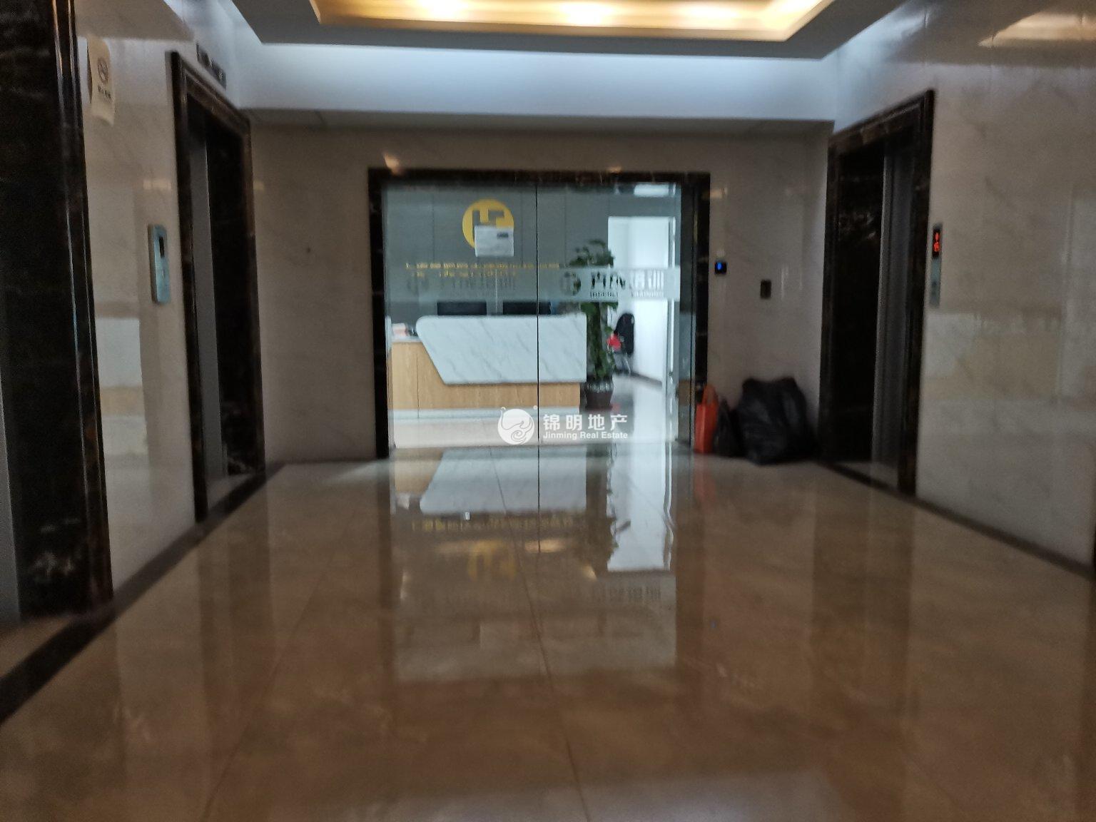 曹杨中谊大厦580平米写字楼出租