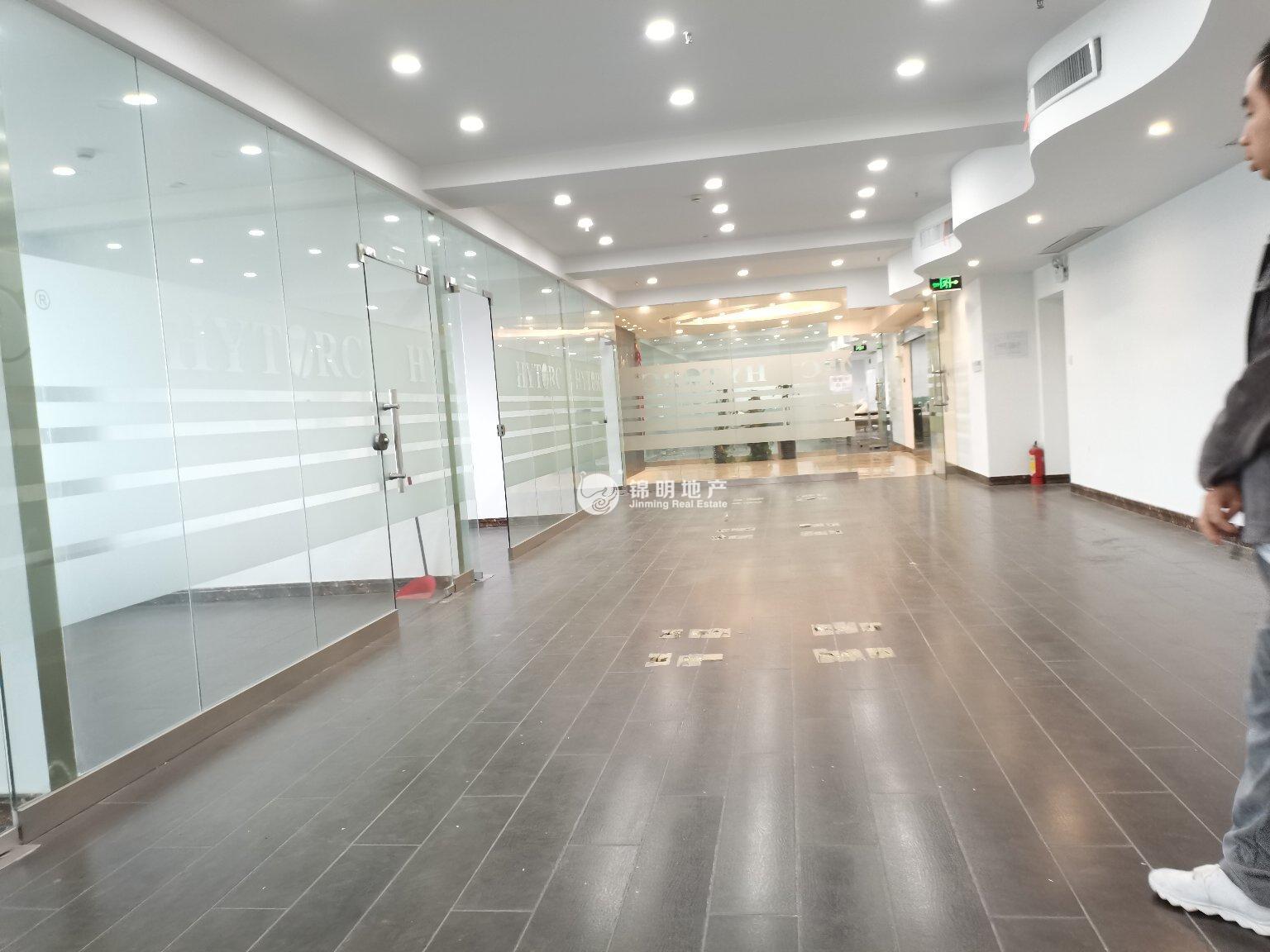 曹杨中谊大厦580平米写字楼出租