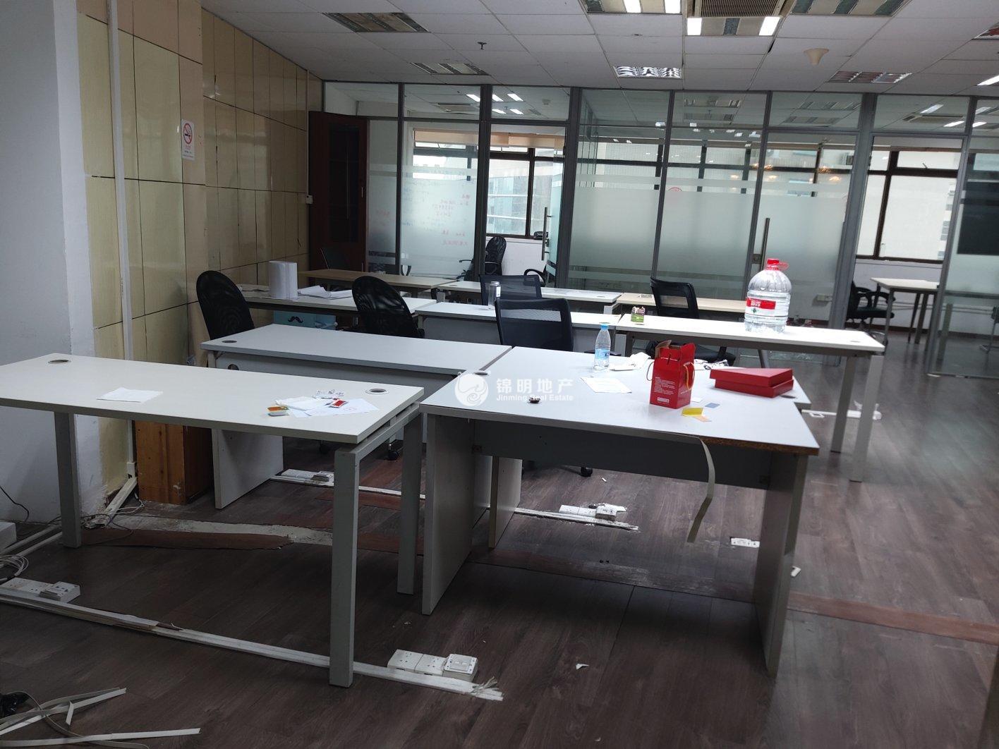 徐家汇均瑶国际广场128平米写字楼出租