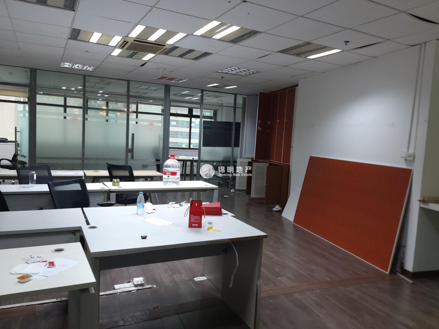 徐家汇均瑶国际广场128平米写字楼出租