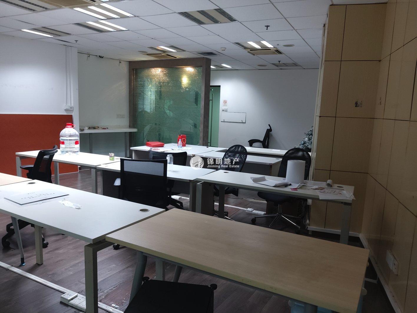 徐家汇均瑶国际广场128平米写字楼出租